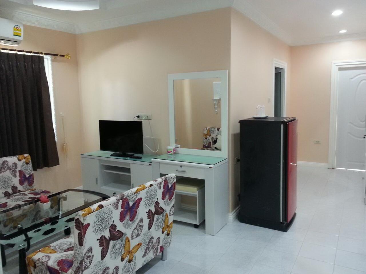 Family Room - Free WiFi access