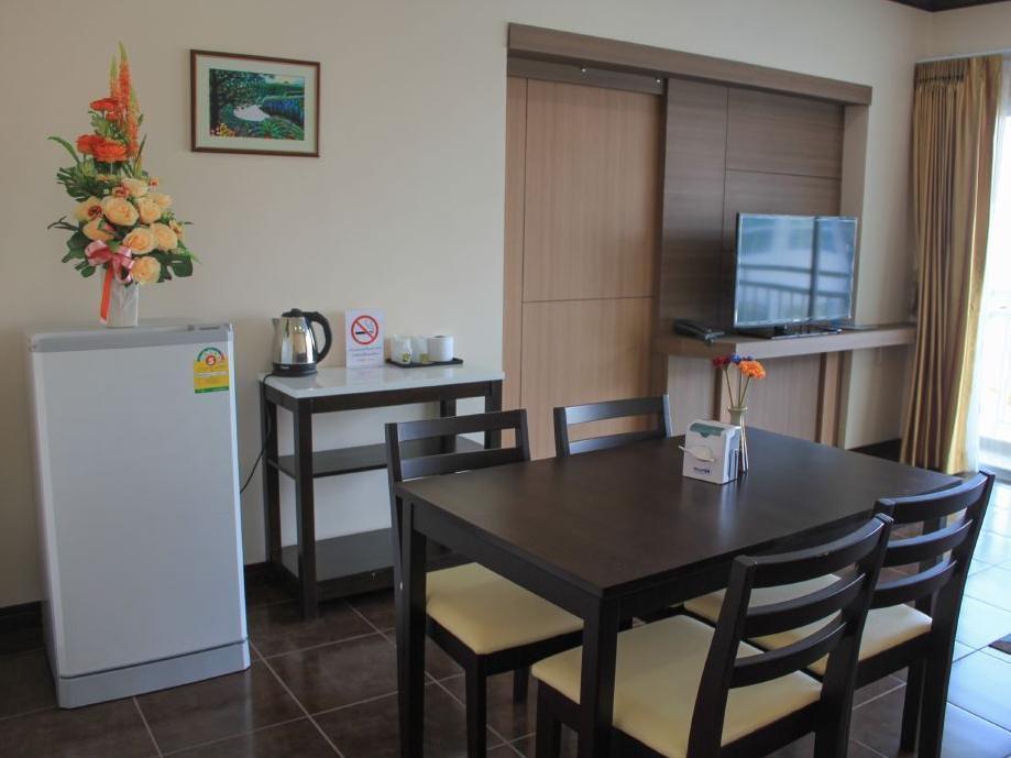 Suite - Free WiFi access