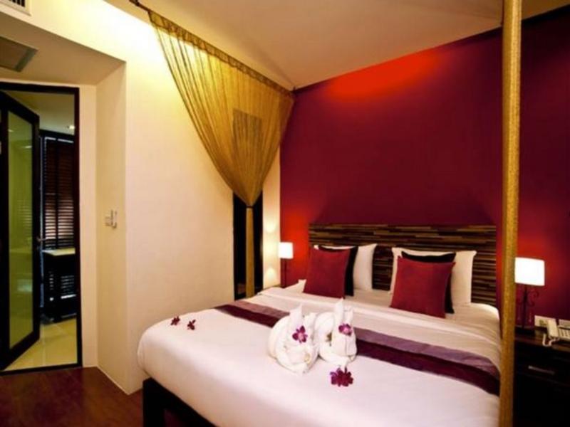 Deluxe with Breakfast - Free WiFi access - Breakfast included