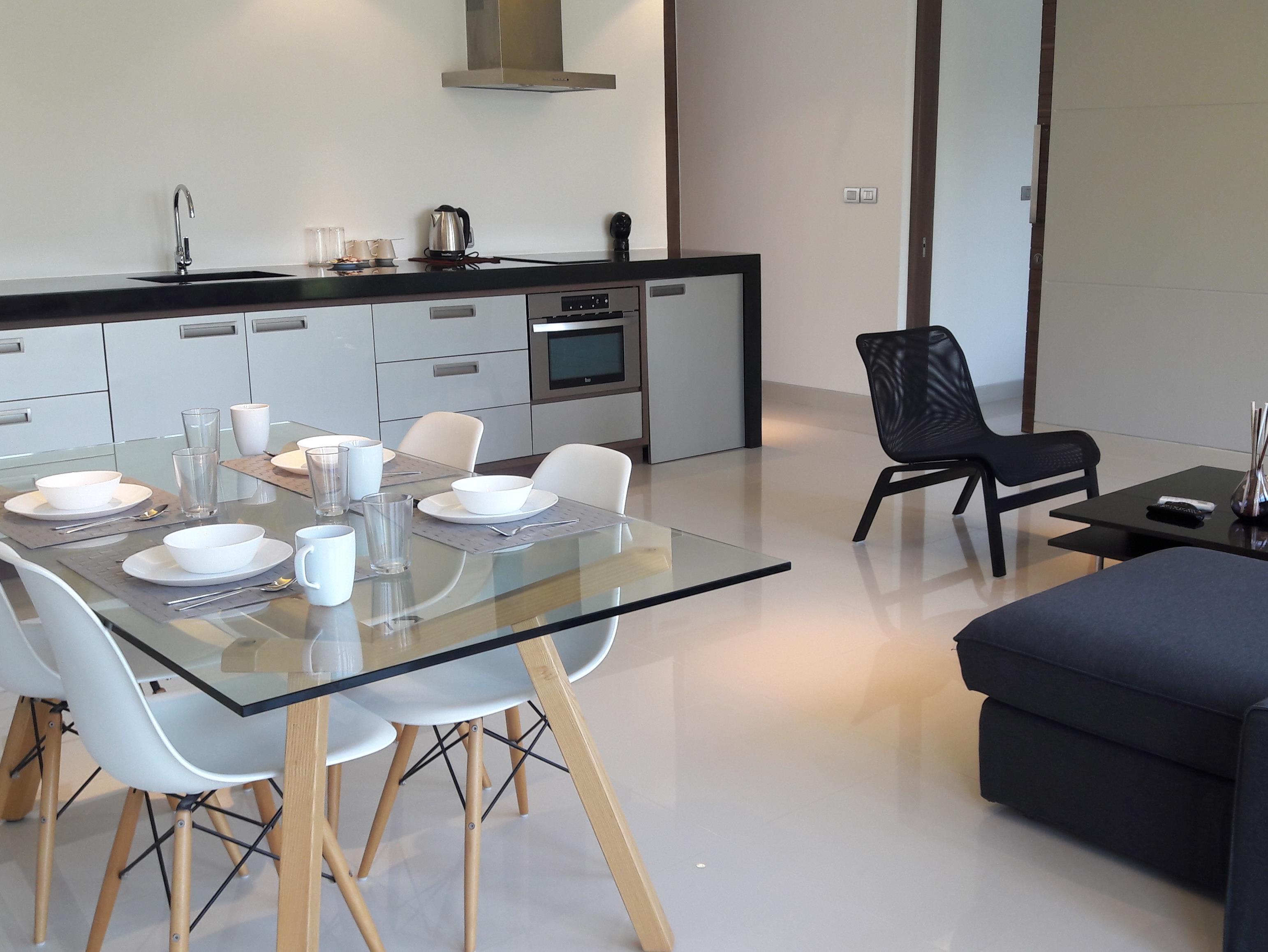 Two-bedroom Suite with Balcony - Breakfast included