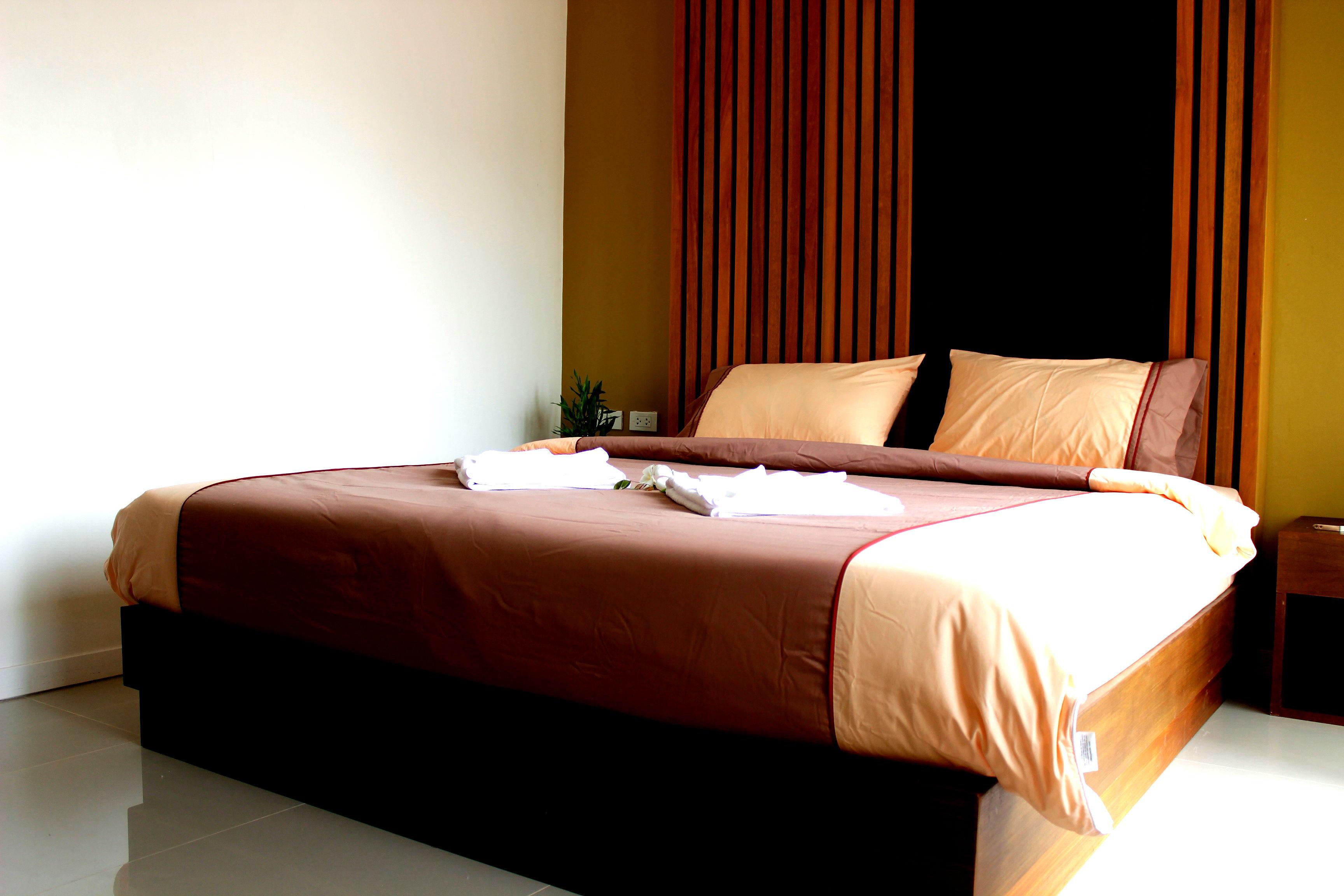 Standard Room - Queen Bed - Best price guarantee