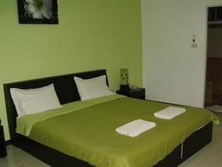 Deluxe Double Bed - Free WiFi access - Breakfast included