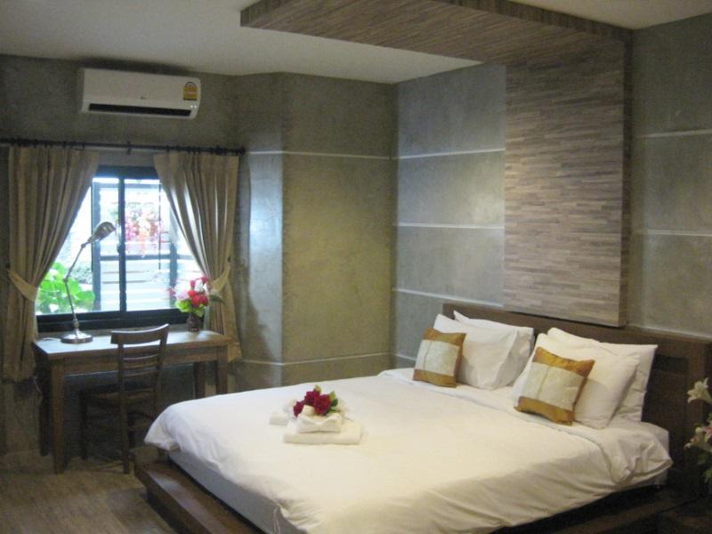Superior Double Room with Garden View  - Free WiFi access