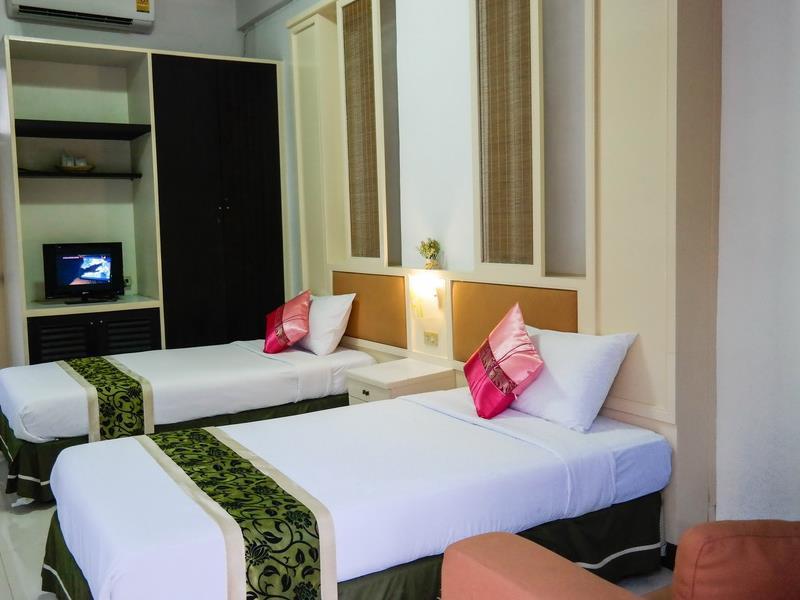 1 Bedroom Standard - Breakfast included