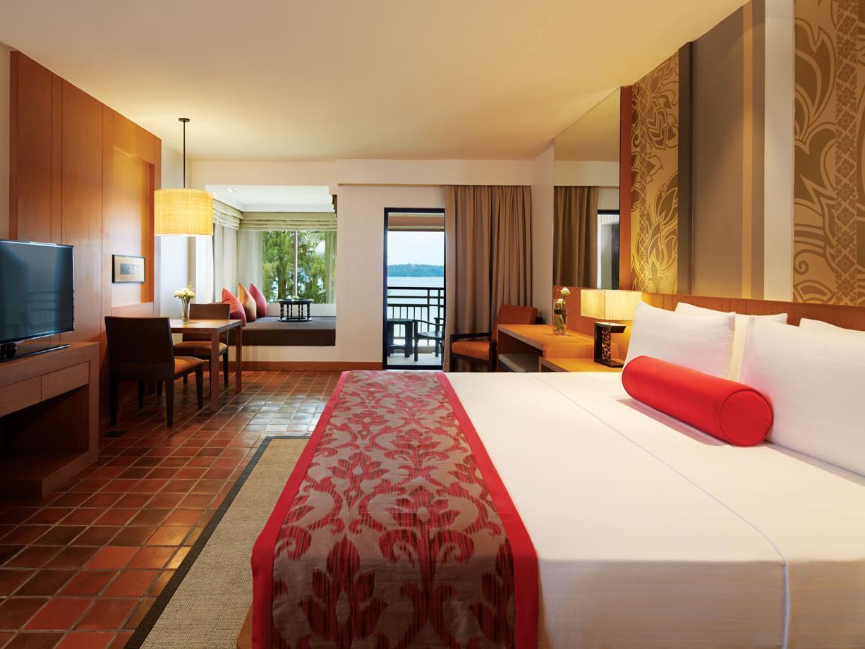 Club Premium Sea Front With Breakfast - Free WiFi access - Breakfast included