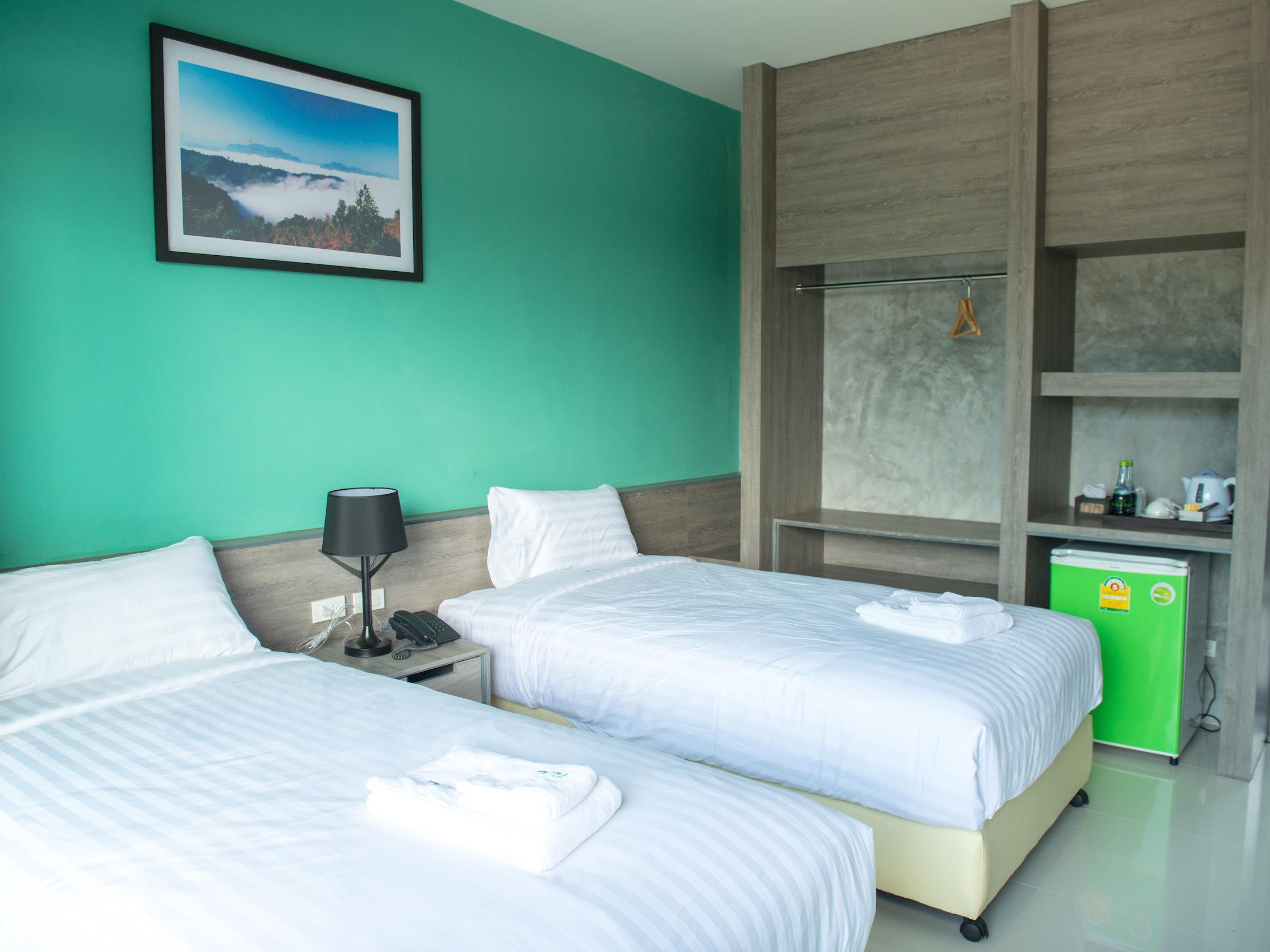 Deluxe Room A  - Free WiFi access - Breakfast included