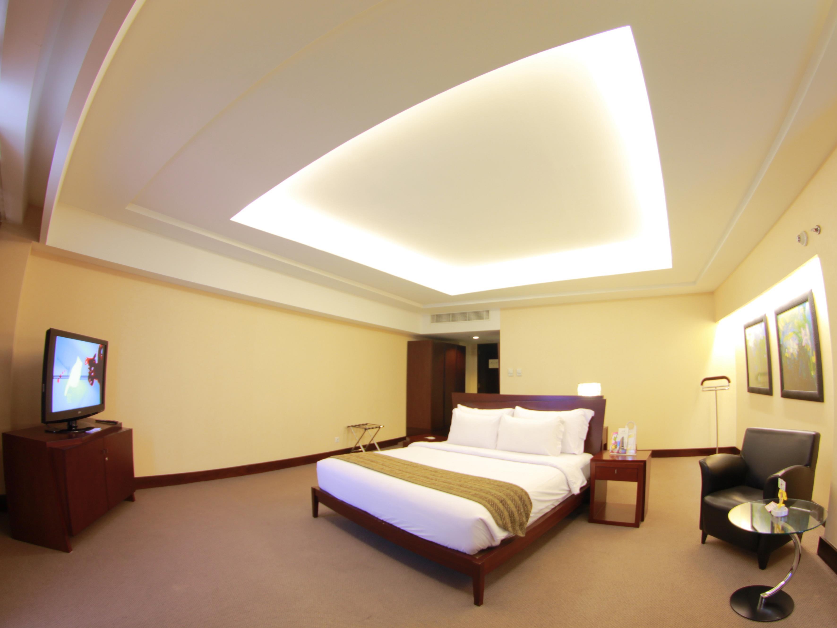 Armani Suite - Free WiFi access - Breakfast included