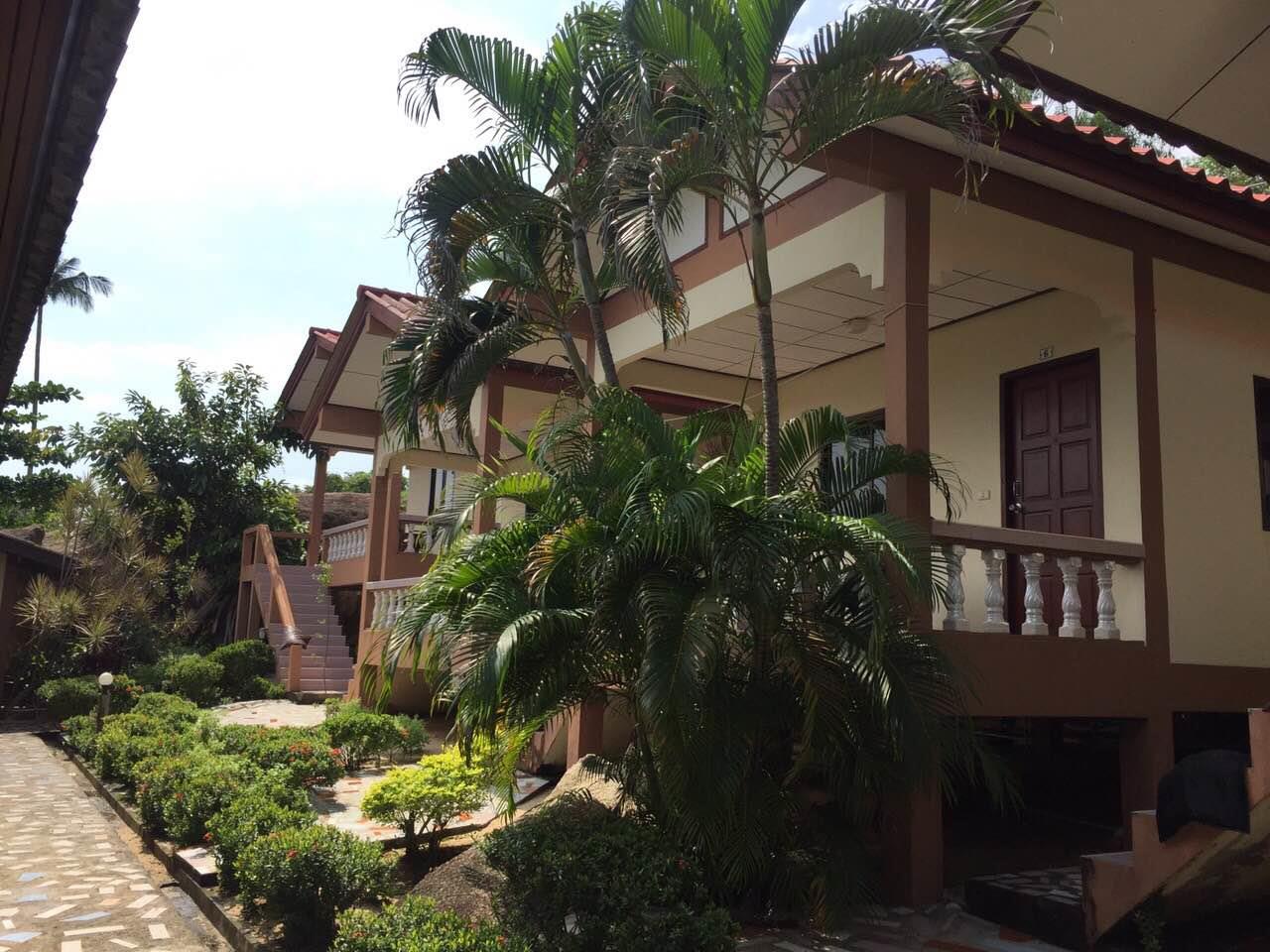 Deluxe Bungalow - Best price guarantee