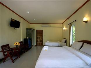 Standard King Room with Garden View - Free WiFi access
