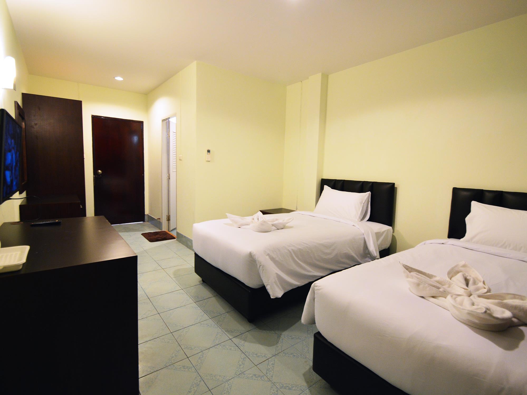 Paripas Twin Room - Free WiFi access