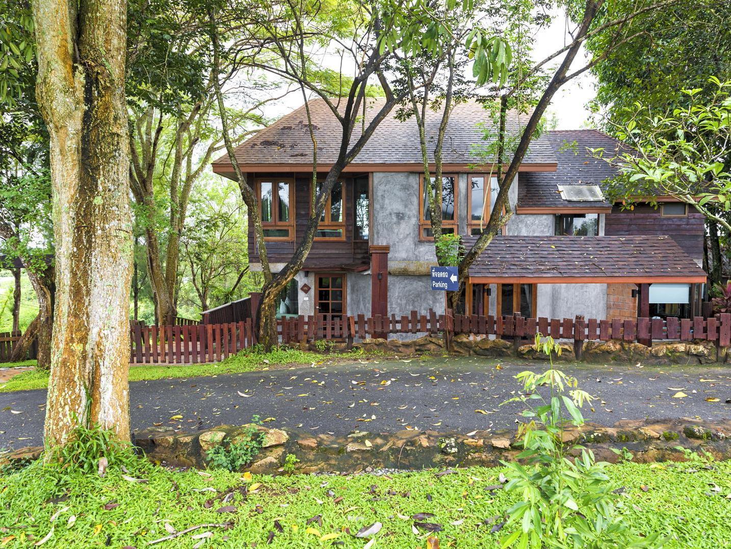 Swiss Chalet 2 bedroom Deluxe Suite include breakfast d - Free WiFi access