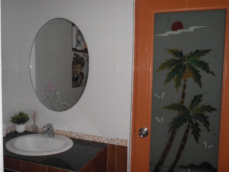 Double Bed - Free WiFi access