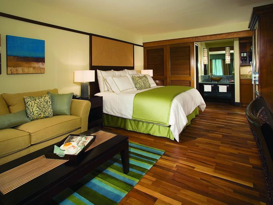 1 King Junior Suite Non-Smoking - Best price guarantee