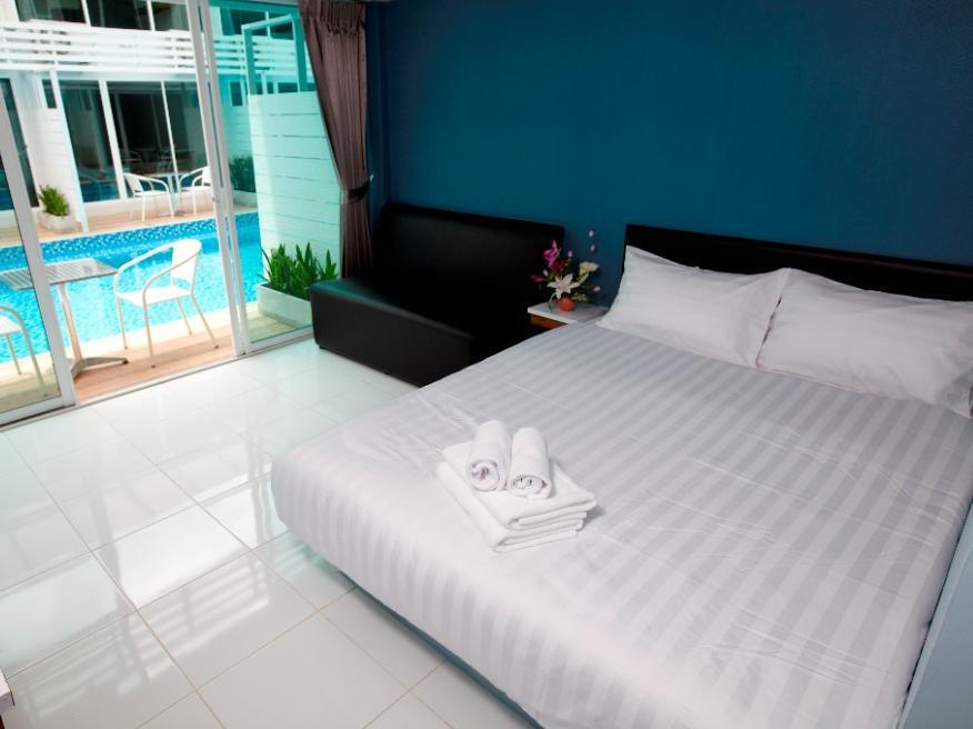Pool Suite-Down Stair - Free WiFi access - Breakfast included