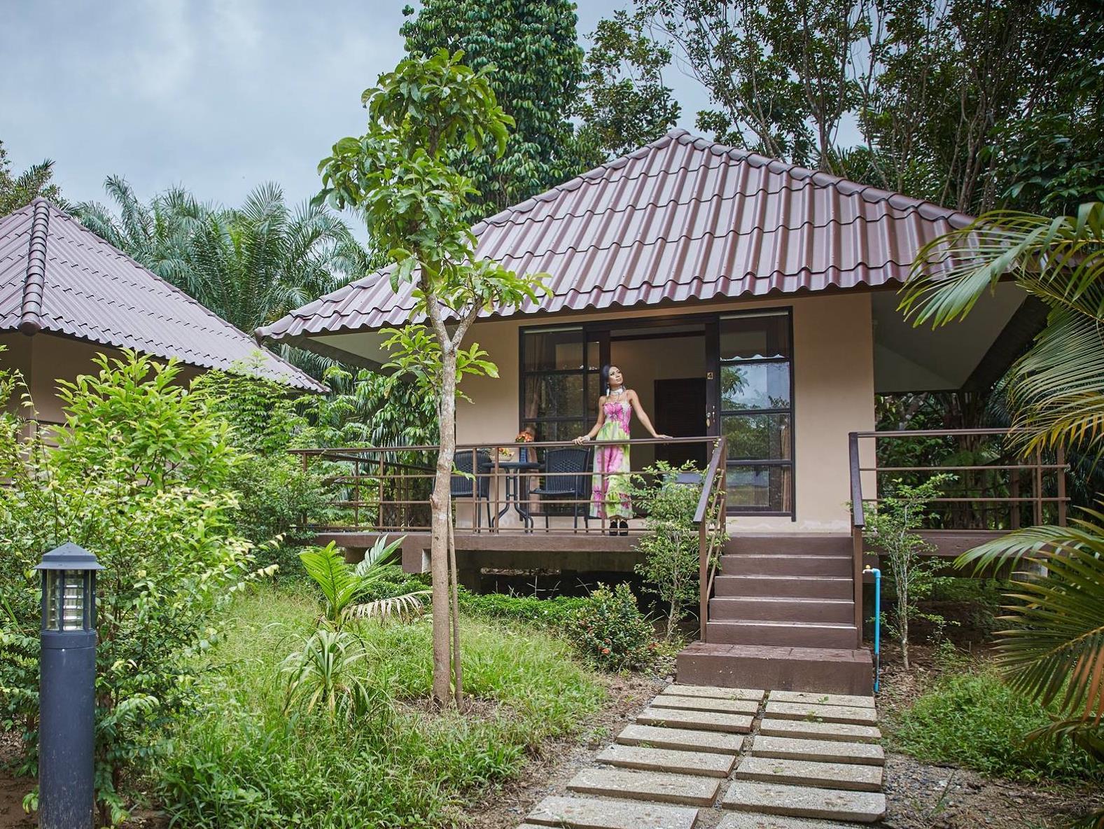 Tropical Garden Bungalows - Best price guarantee