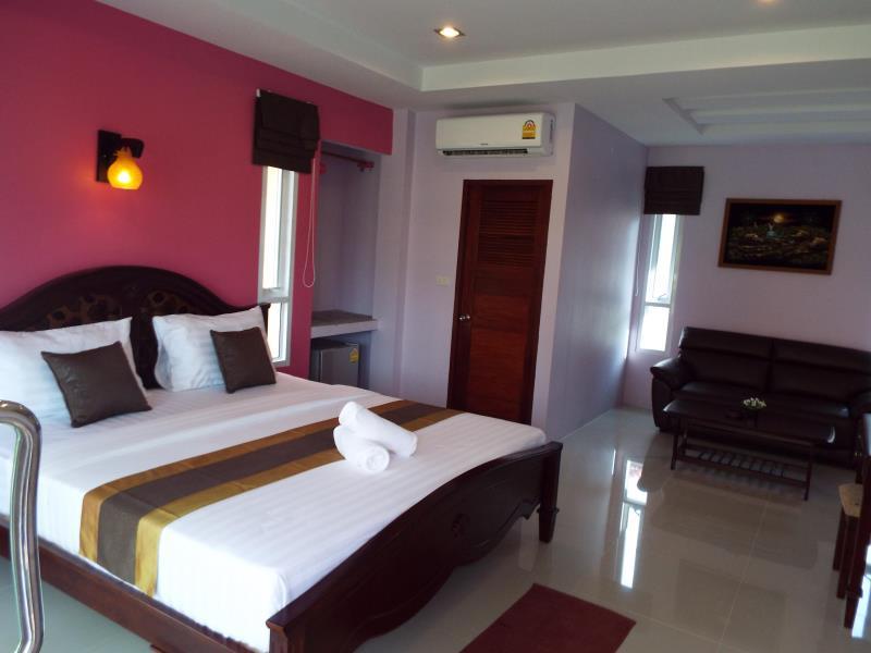 Superior Balcony - Free WiFi access - Breakfast included