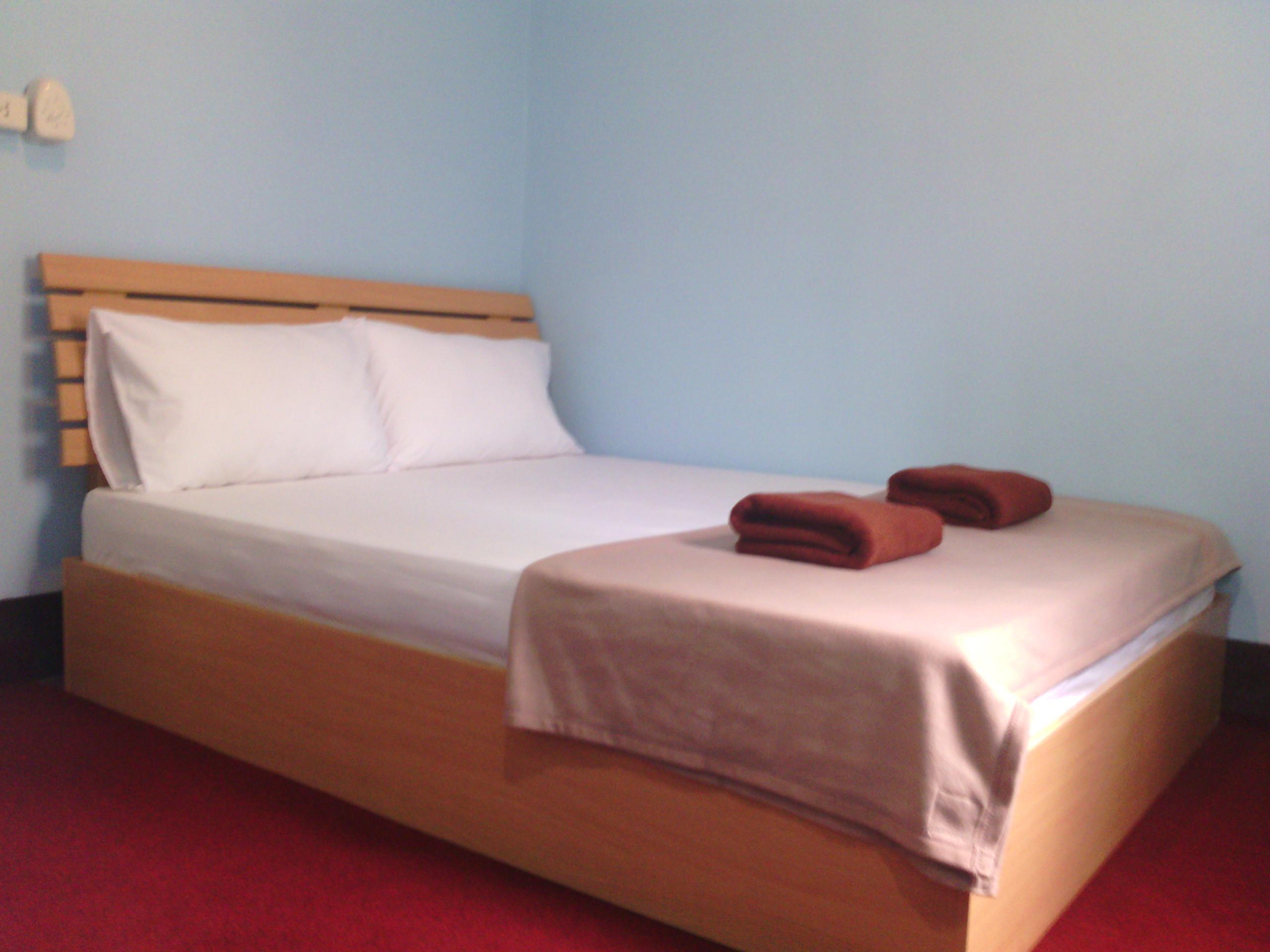 Double bed - Free WiFi access