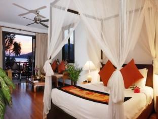 Premier Sea View - Free WiFi access - Breakfast included