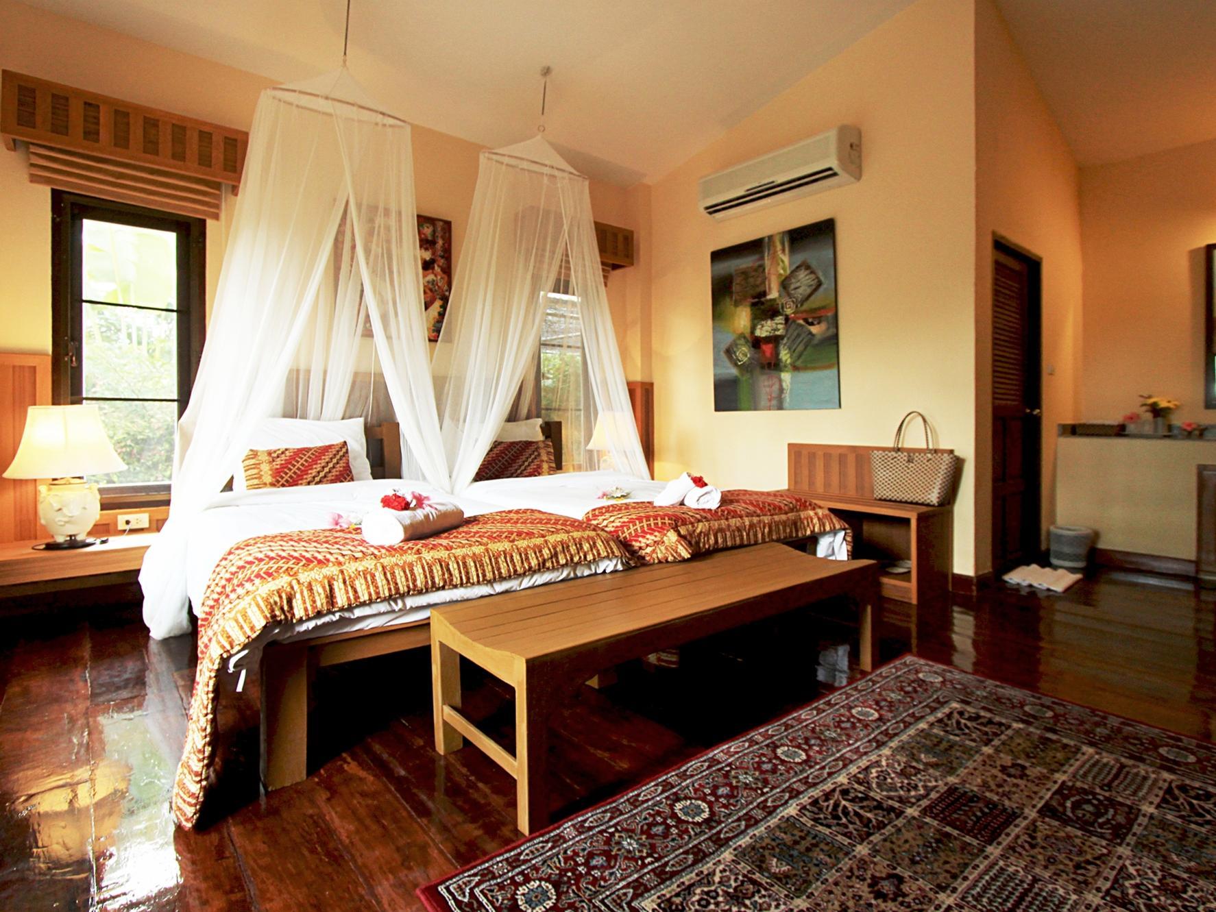 2 Bedroom villa with Private Pool - Breakfast included