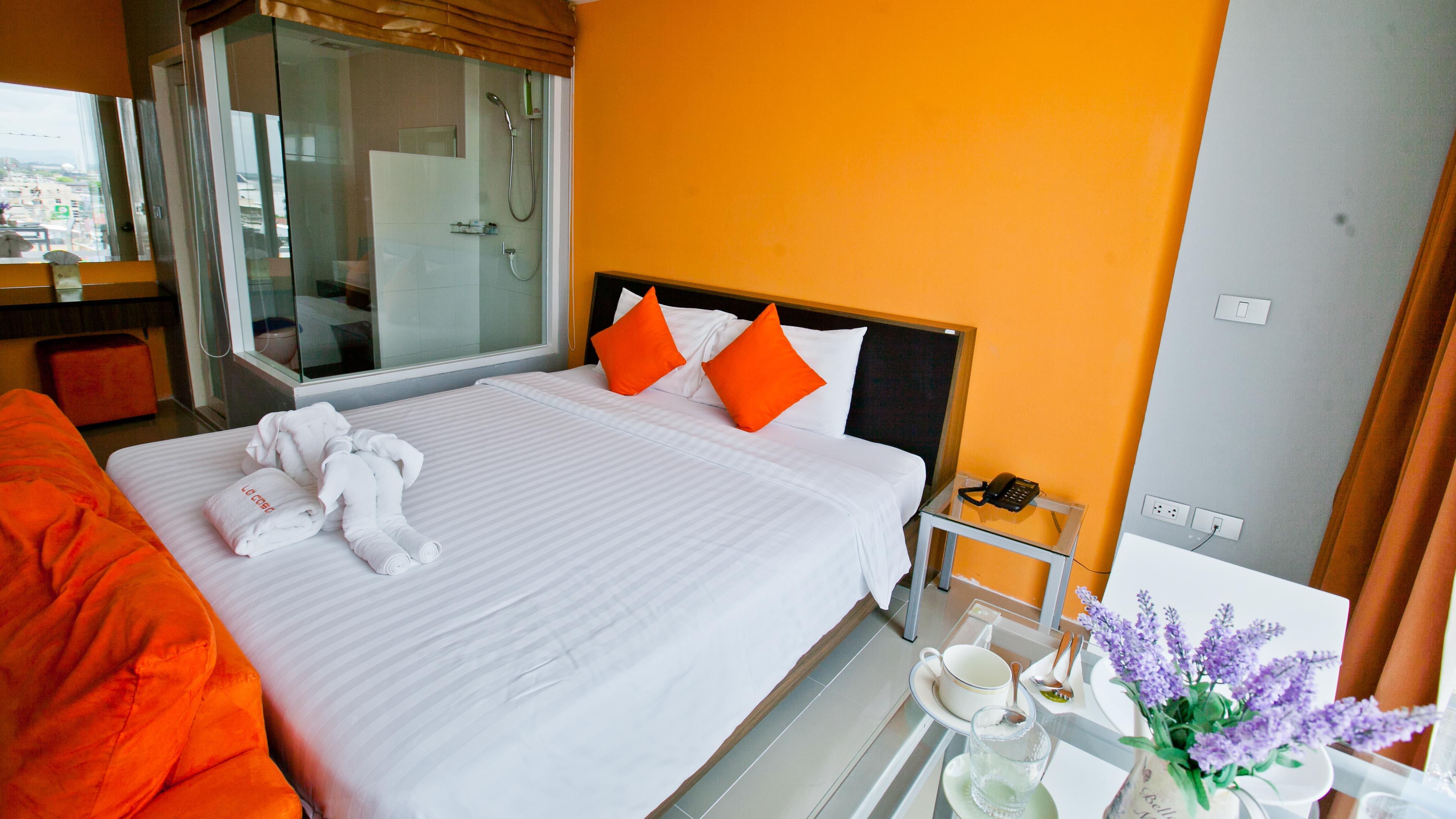 La Casa Hotel Thailand FAQ 2016, What facilities are there in La Casa Hotel Thailand 2016, What Languages Spoken are Supported in La Casa Hotel Thailand 2016, Which payment cards are accepted in La Casa Hotel Thailand , Thailand La Casa Hotel room facilities and services Q&A 2016, Thailand La Casa Hotel online booking services 2016, Thailand La Casa Hotel address 2016, Thailand La Casa Hotel telephone number 2016,Thailand La Casa Hotel map 2016, Thailand La Casa Hotel traffic guide 2016, how to go Thailand La Casa Hotel, Thailand La Casa Hotel booking online 2016, Thailand La Casa Hotel room types 2016.