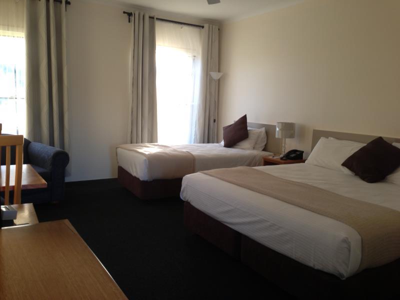 Footscray Motor Inn Melbourne FAQ 2016, What facilities are there in Footscray Motor Inn Melbourne 2016, What Languages Spoken are Supported in Footscray Motor Inn Melbourne 2016, Which payment cards are accepted in Footscray Motor Inn Melbourne , Melbourne Footscray Motor Inn room facilities and services Q&A 2016, Melbourne Footscray Motor Inn online booking services 2016, Melbourne Footscray Motor Inn address 2016, Melbourne Footscray Motor Inn telephone number 2016,Melbourne Footscray Motor Inn map 2016, Melbourne Footscray Motor Inn traffic guide 2016, how to go Melbourne Footscray Motor Inn, Melbourne Footscray Motor Inn booking online 2016, Melbourne Footscray Motor Inn room types 2016.