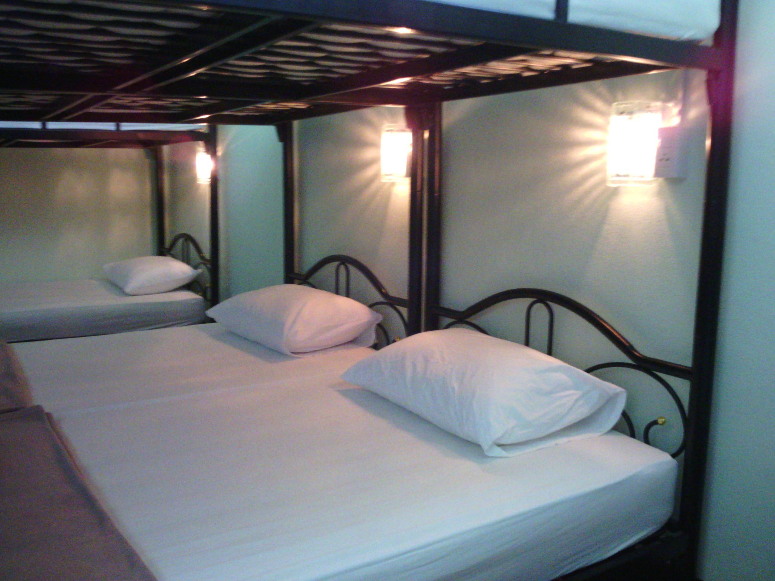 Mixed Dormitory Air Condition - Free WiFi access