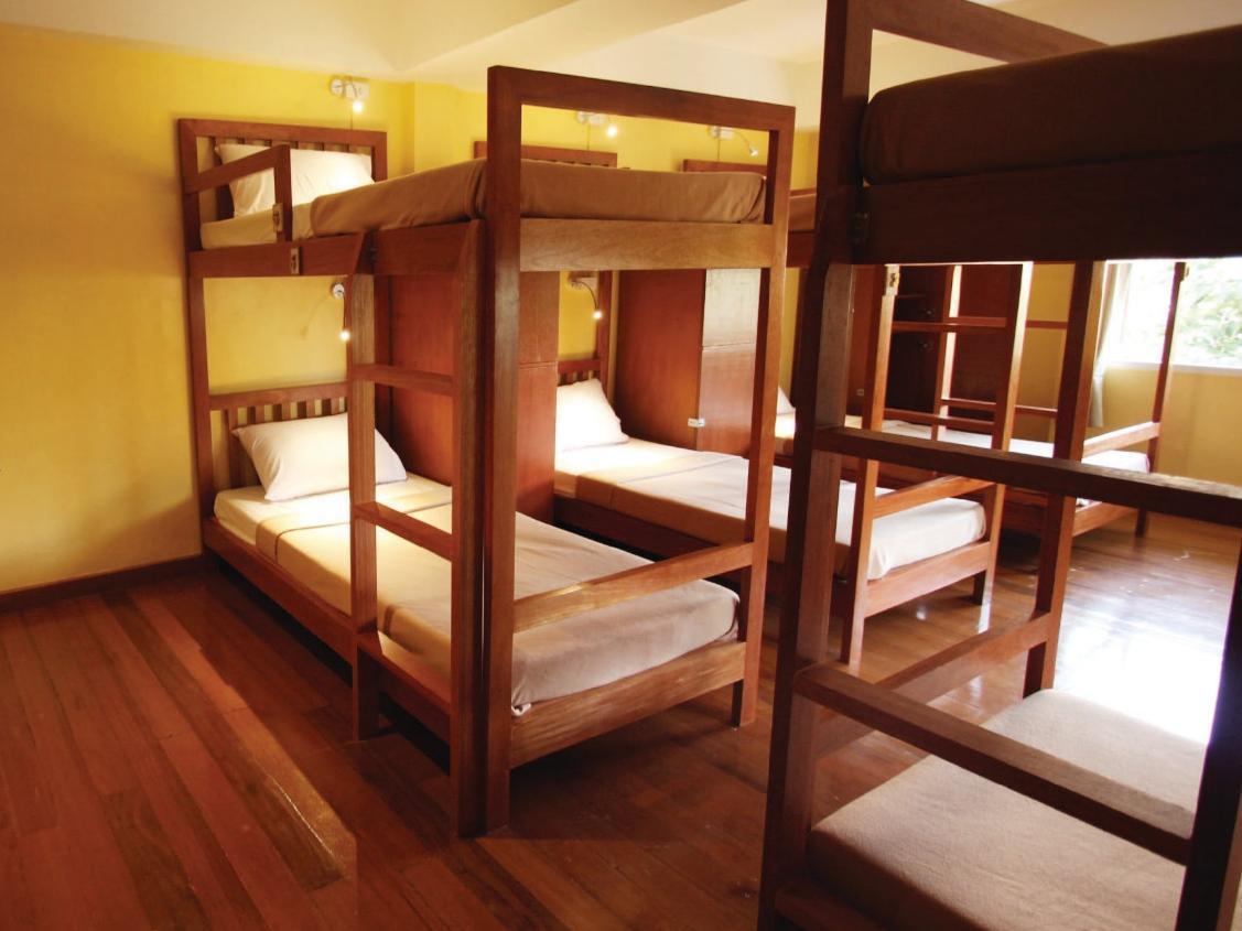 1 Bed in 8-Bed Dormitory (Female) - Free WiFi access