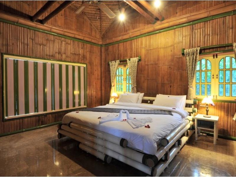 Duplex room - Free WiFi access - Breakfast included