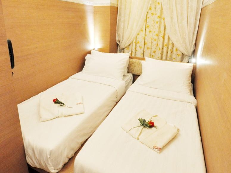 T2 Guest Twin Room - Free WiFi access