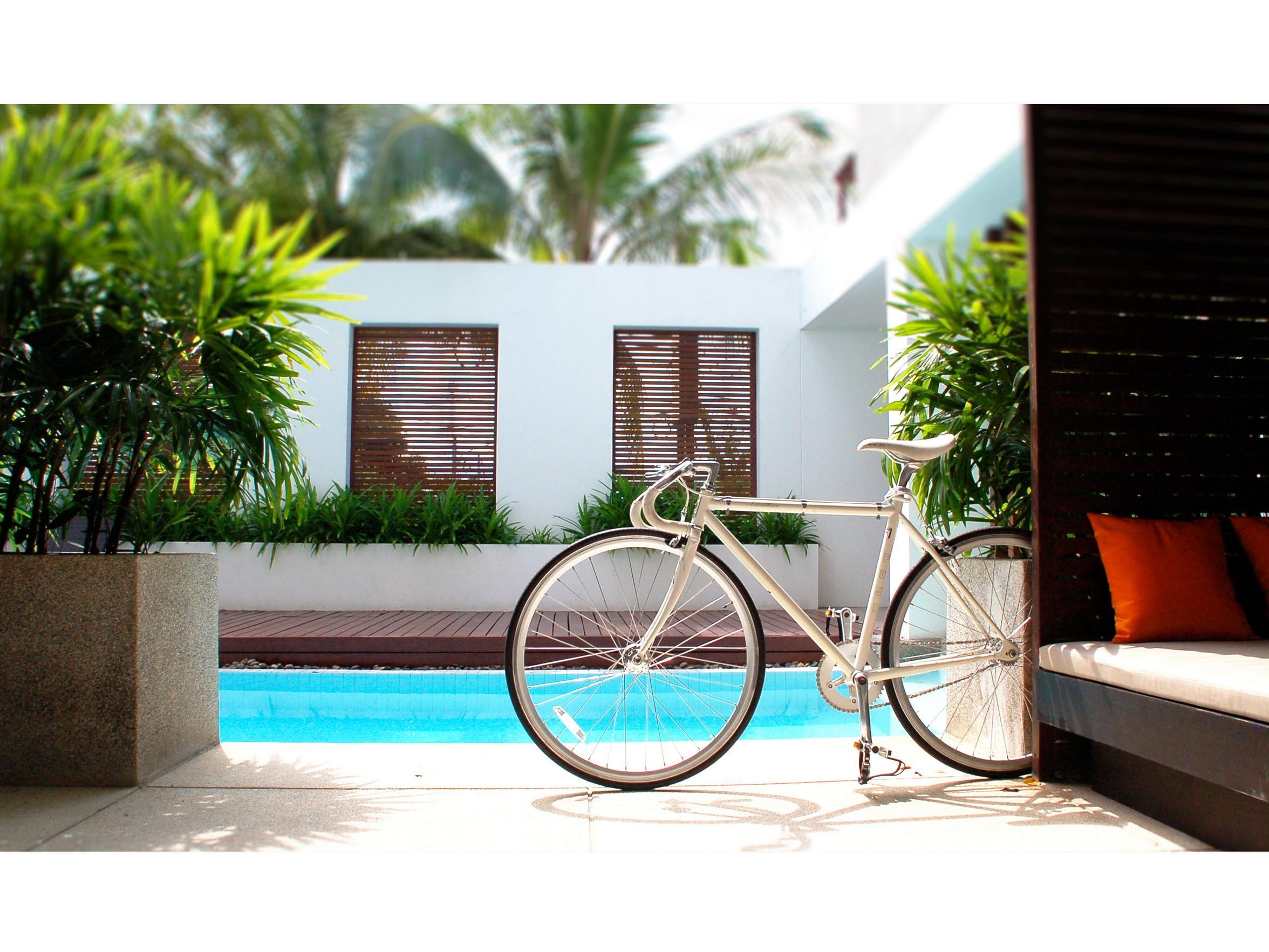 2-Bedroom Duplex Pool Access - Free WiFi access