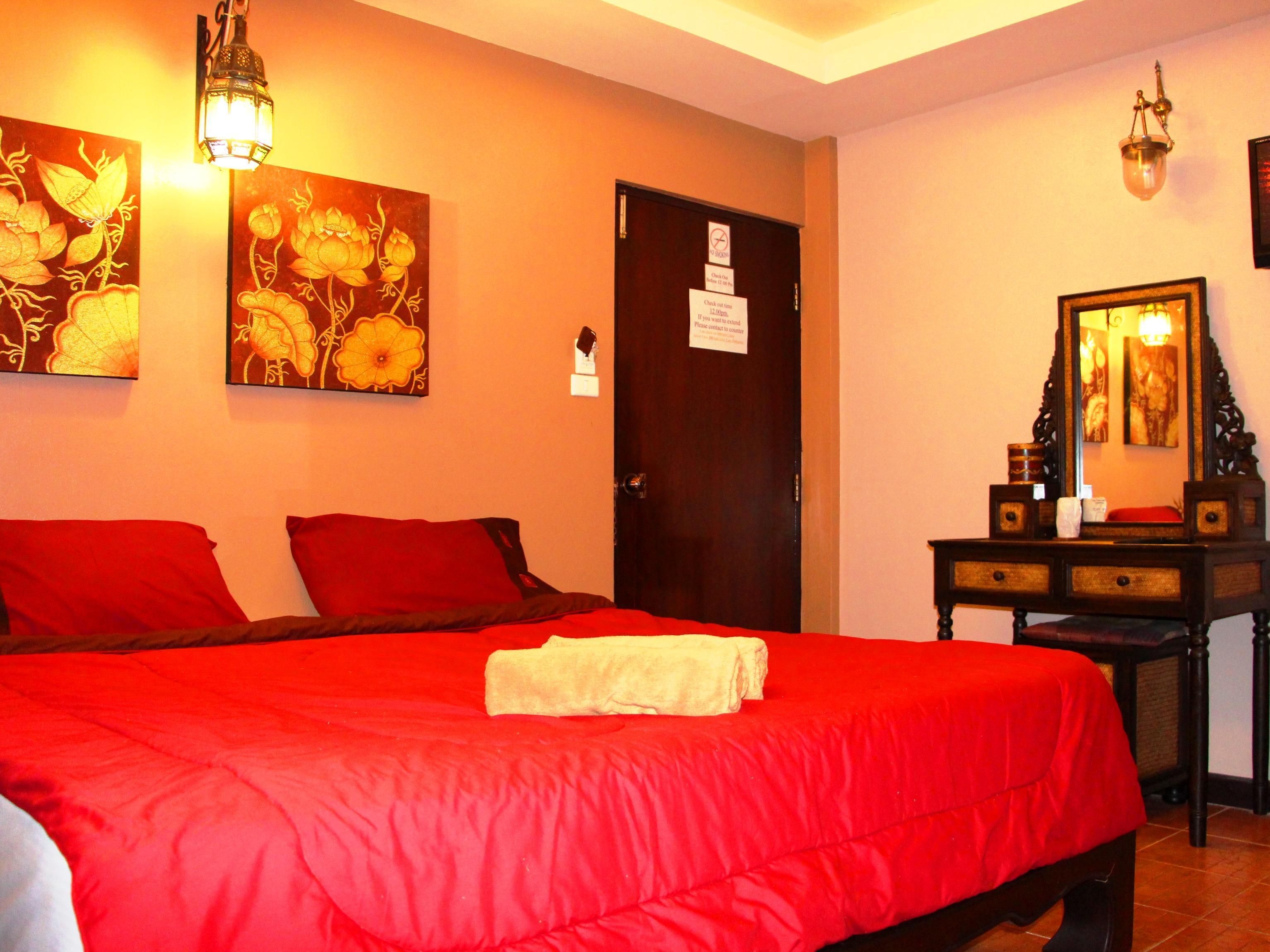 Double Bed - Best price guarantee
