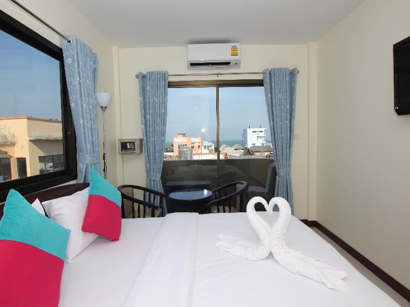 Deluxe Double Room With Ocean View - Free WiFi access