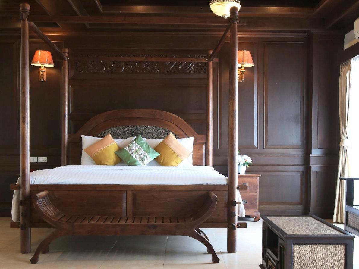 Premier Room - Free WiFi access - Breakfast included