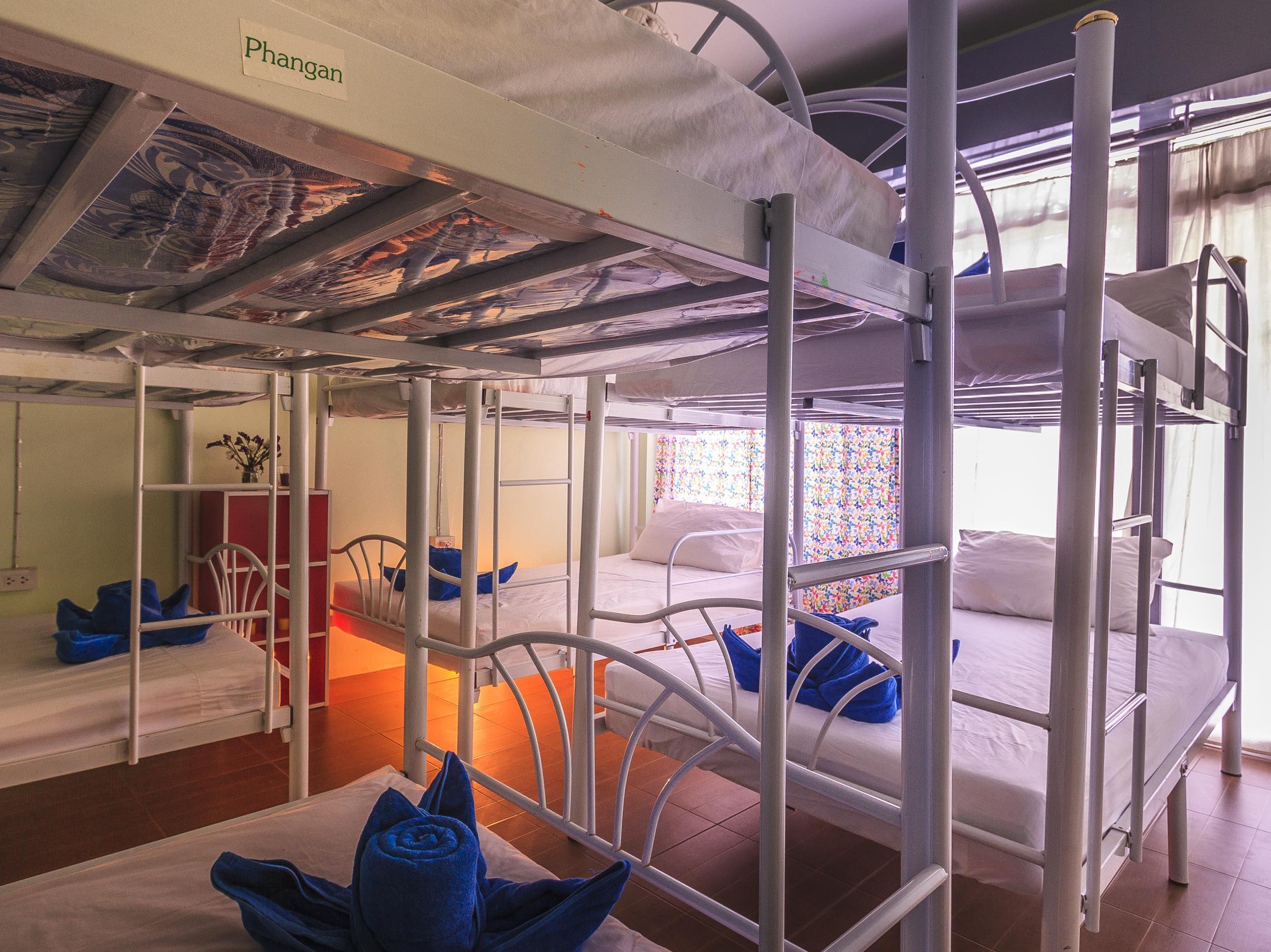10 Mixed Dormitory Room - Free WiFi access