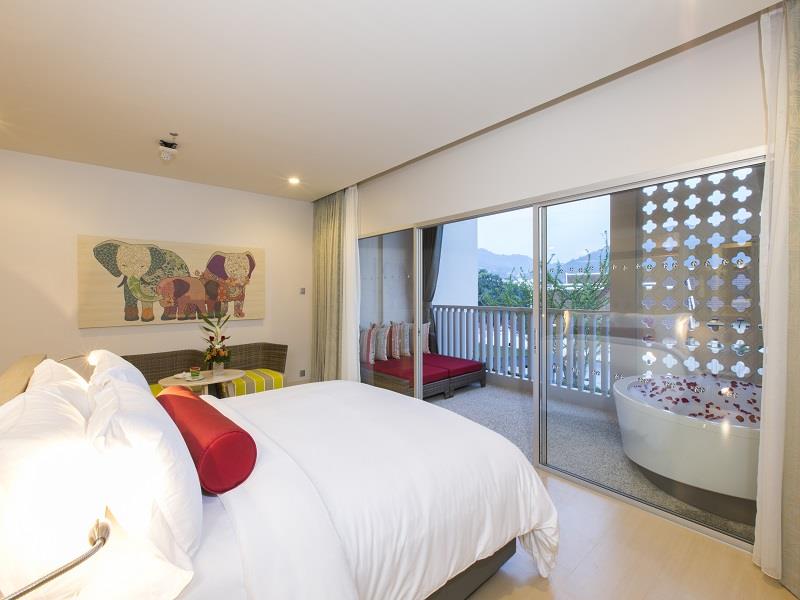 Junior Suite room only - Free WiFi access