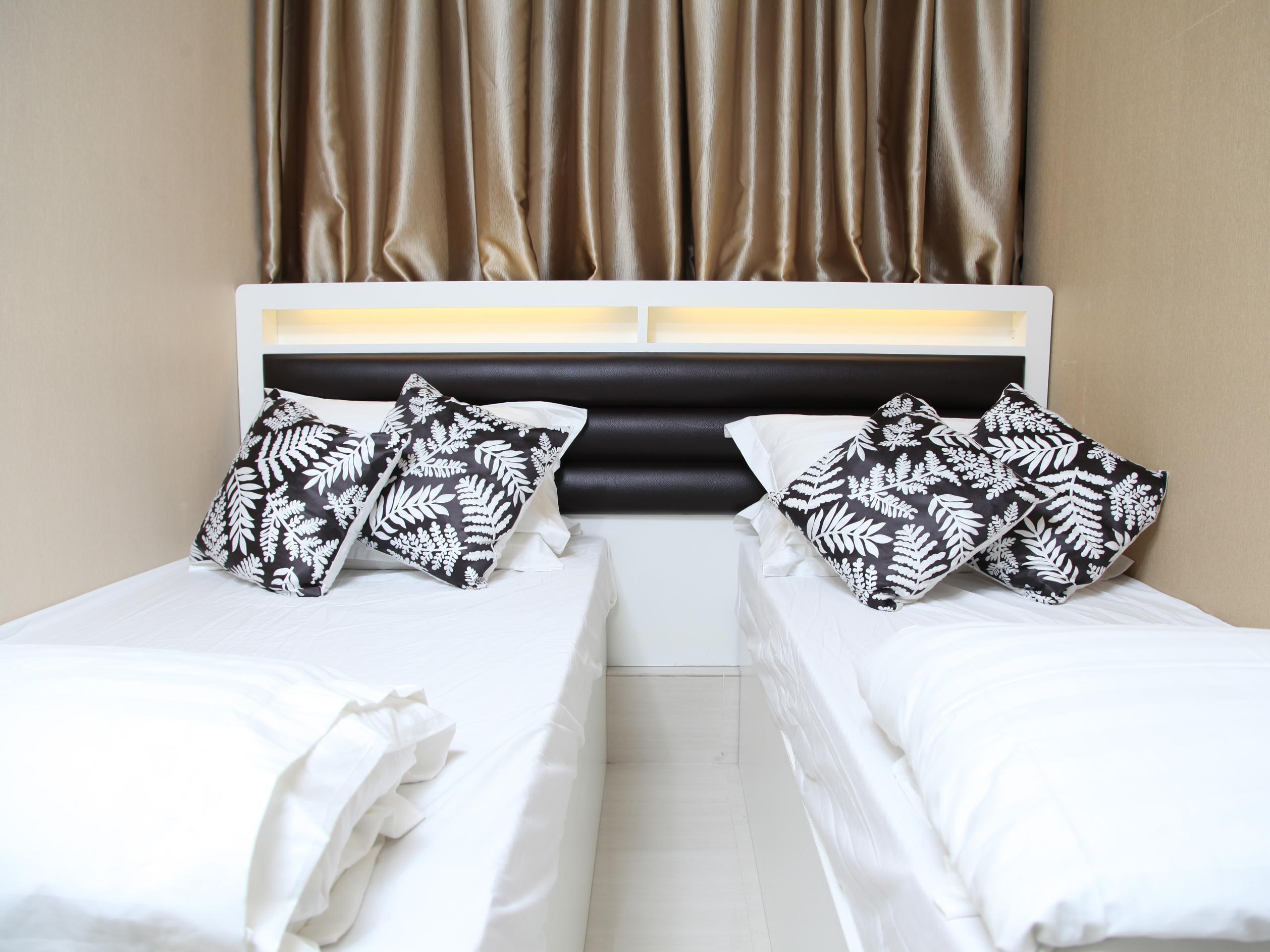 Twin Bed - No window - Free WiFi access