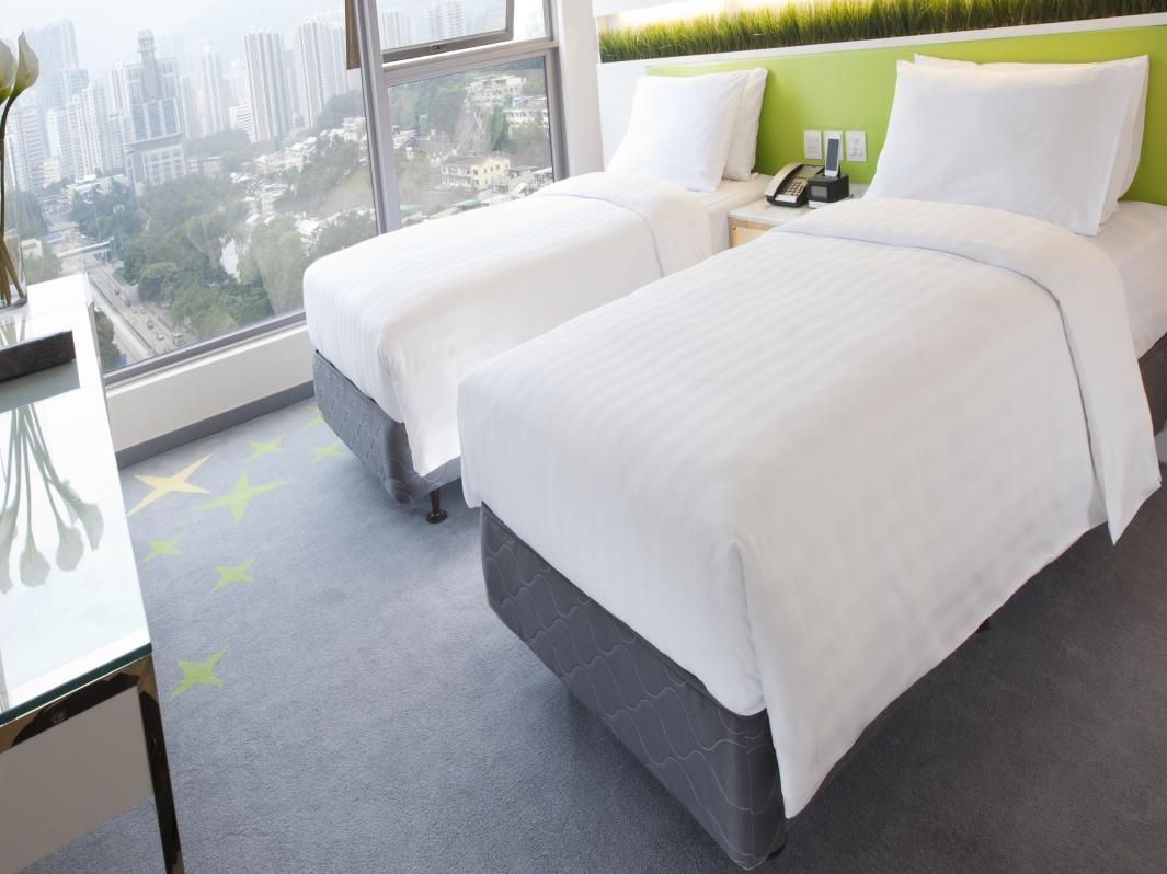Deluxe Room with free minibar & breakfast - Free WiFi access - Breakfast included