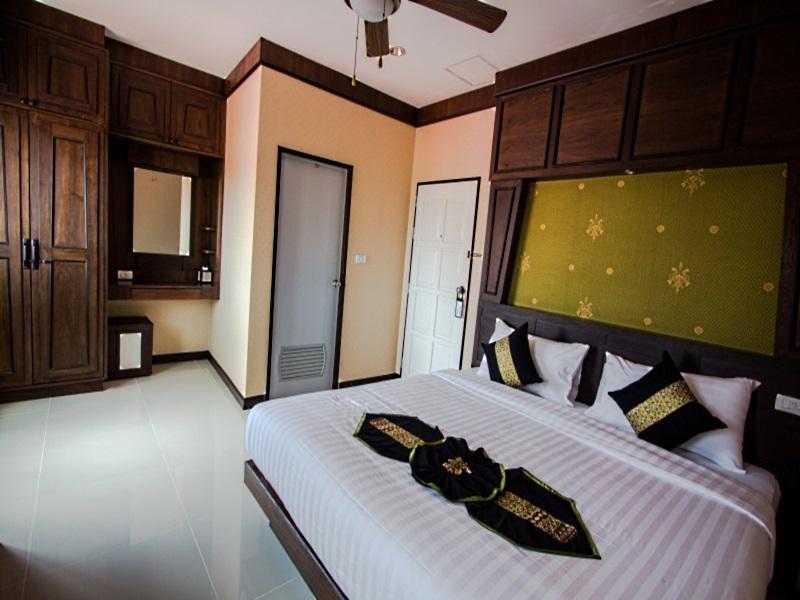 Patong Panomporn Phuket Thailand FAQ 2016, What facilities are there in Patong Panomporn Phuket Thailand 2016, What Languages Spoken are Supported in Patong Panomporn Phuket Thailand 2016, Which payment cards are accepted in Patong Panomporn Phuket Thailand , Thailand Patong Panomporn Phuket room facilities and services Q&A 2016, Thailand Patong Panomporn Phuket online booking services 2016, Thailand Patong Panomporn Phuket address 2016, Thailand Patong Panomporn Phuket telephone number 2016,Thailand Patong Panomporn Phuket map 2016, Thailand Patong Panomporn Phuket traffic guide 2016, how to go Thailand Patong Panomporn Phuket, Thailand Patong Panomporn Phuket booking online 2016, Thailand Patong Panomporn Phuket room types 2016.