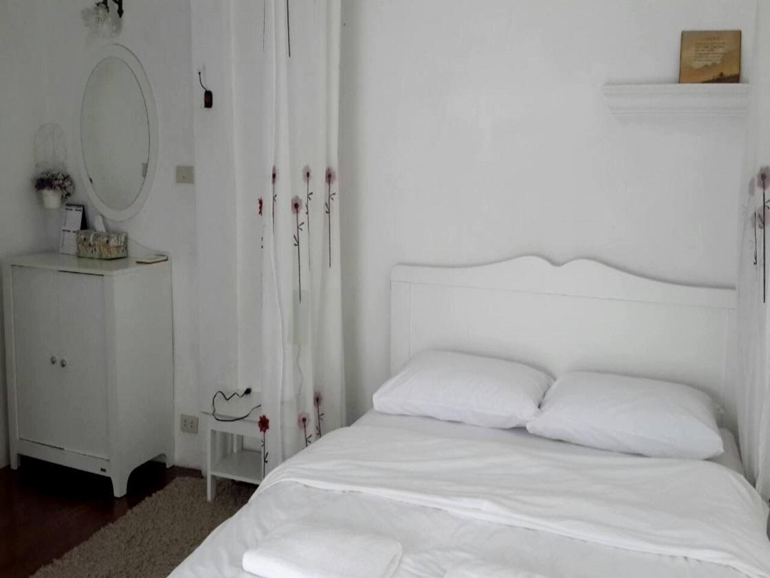 Standard Bungalow with Breakfast - Breakfast included