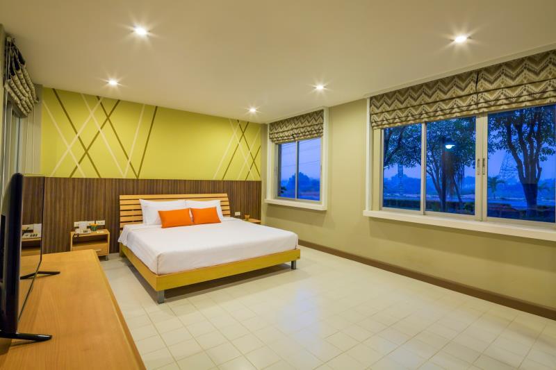 Premier Pattana Residence - Free WiFi access - Breakfast included