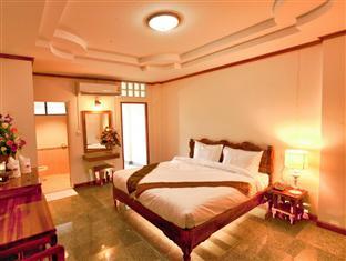 Standard King Bed - Breakfast included