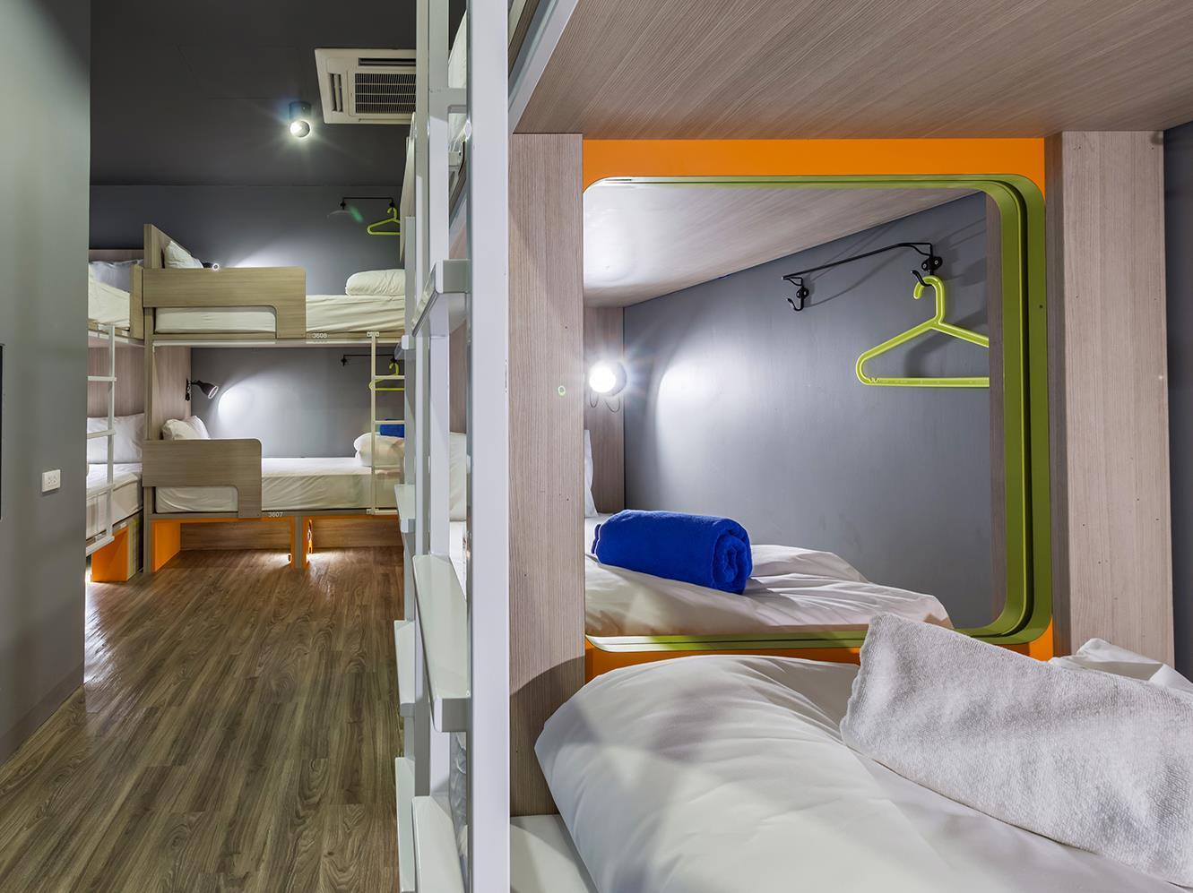 6 Bedded Mixed Dormitory - Free WiFi access