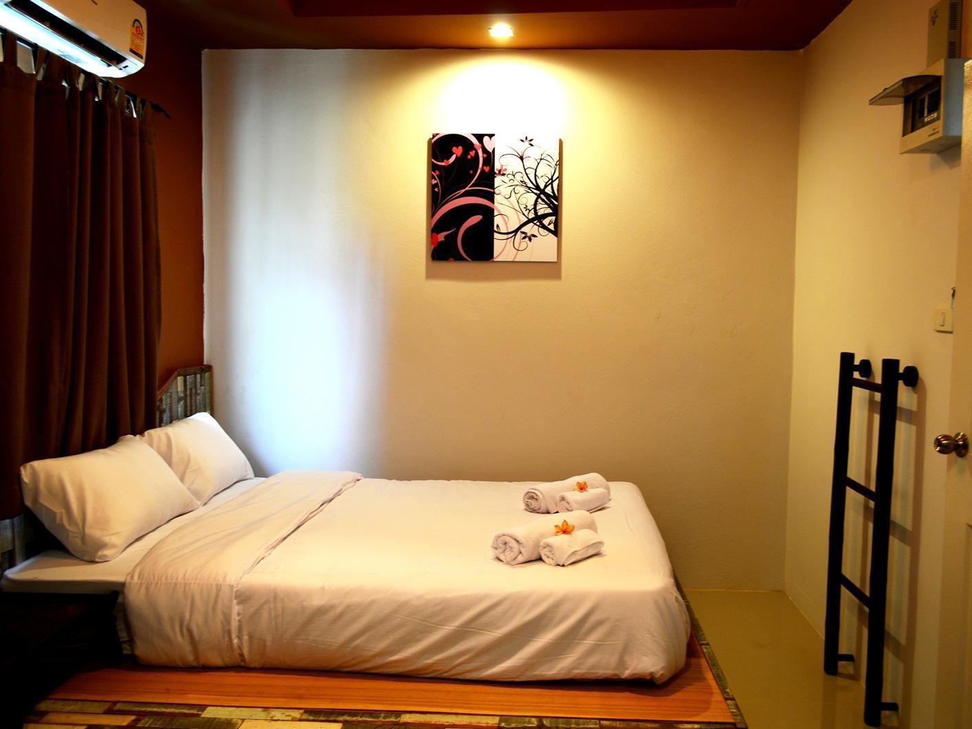 Tree Retro Wiangping Hotel Thailand FAQ 2016, What facilities are there in Tree Retro Wiangping Hotel Thailand 2016, What Languages Spoken are Supported in Tree Retro Wiangping Hotel Thailand 2016, Which payment cards are accepted in Tree Retro Wiangping Hotel Thailand , Thailand Tree Retro Wiangping Hotel room facilities and services Q&A 2016, Thailand Tree Retro Wiangping Hotel online booking services 2016, Thailand Tree Retro Wiangping Hotel address 2016, Thailand Tree Retro Wiangping Hotel telephone number 2016,Thailand Tree Retro Wiangping Hotel map 2016, Thailand Tree Retro Wiangping Hotel traffic guide 2016, how to go Thailand Tree Retro Wiangping Hotel, Thailand Tree Retro Wiangping Hotel booking online 2016, Thailand Tree Retro Wiangping Hotel room types 2016.