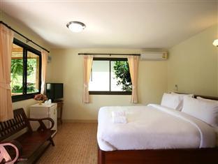 Standard Room Garden View - Free WiFi access