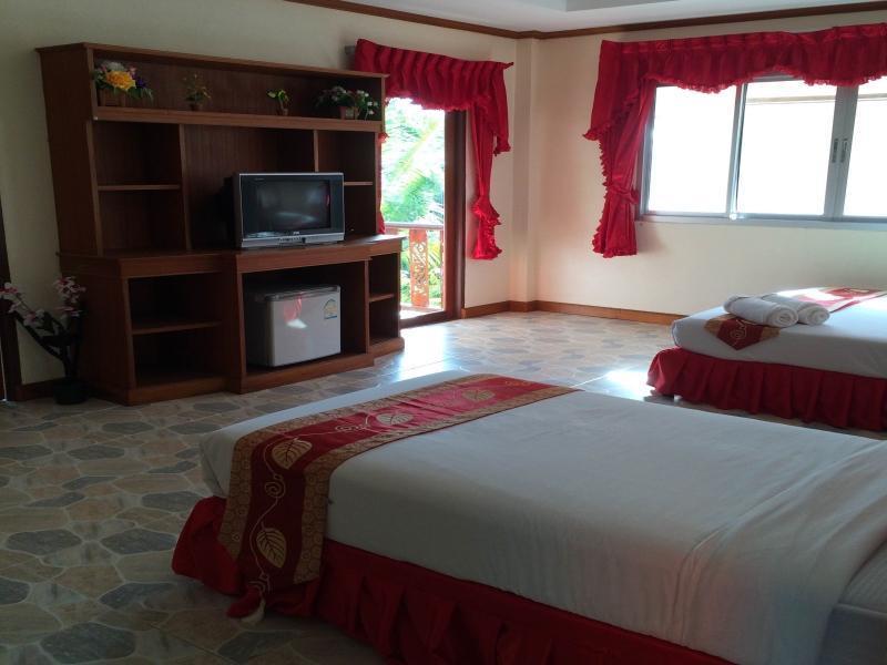 Superior Triple with Sea View - Free WiFi access