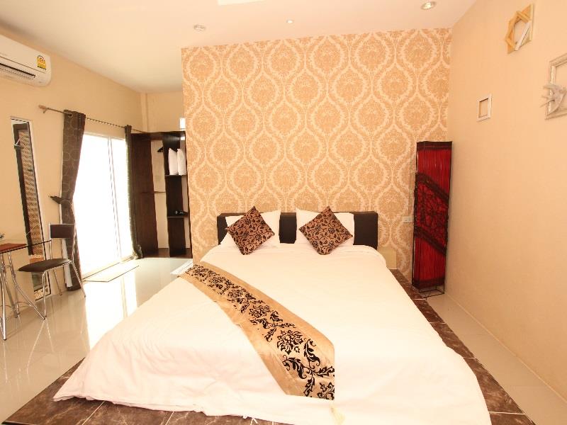 Deluxe Pool Villa - Free WiFi access - Breakfast included
